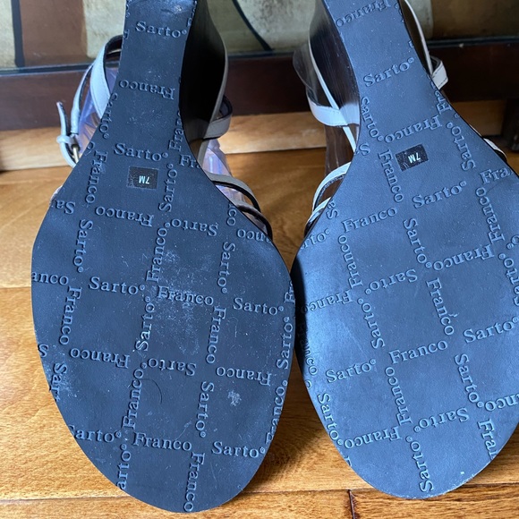 Franco Sarto Women’s Creme Strappy Sandal, size 7M - Picture 7 of 10